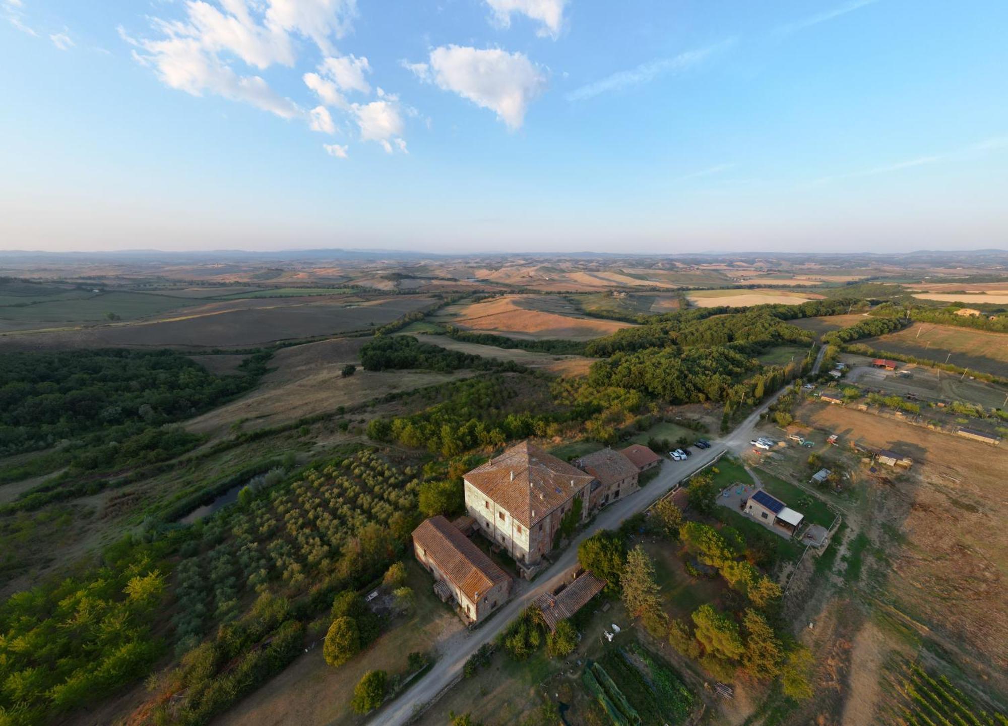 Pociano 1863 - Country House With Stunning View Of Siena Lupompesi エクステリア 写真